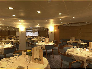 Minoan Lines - HighSpeed ferries : Ariadne Palace < < A la carte Restaurant > >