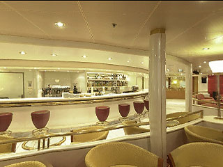 Minoan Lines - HighSpeed ferries : Ariadne Palace < < Main Lounge > >